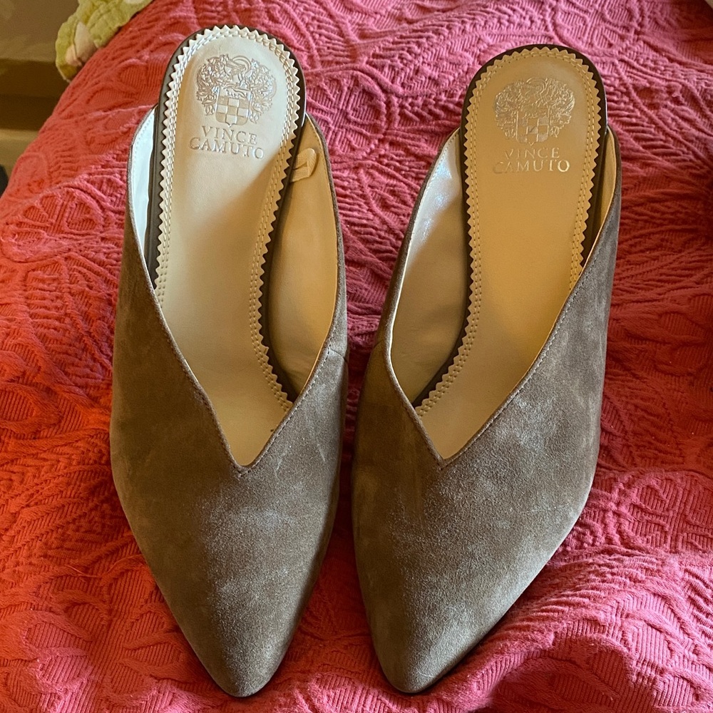 Vince Camuto NWOB Mink (Brown) suede Slip on 3” heels